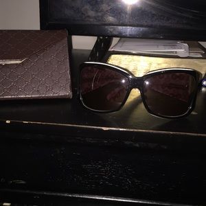 Gucci shades Authentic